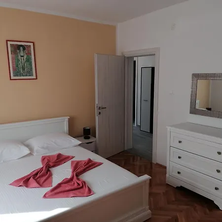 Ivica Apartmán Trogir